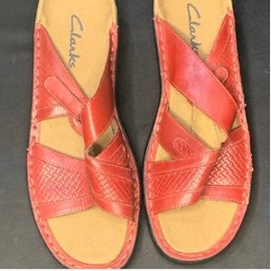 Women’s 8 M Clarks Lexi Selina Slide Sandal Red‎ Leather Woven Ultimate Comfort